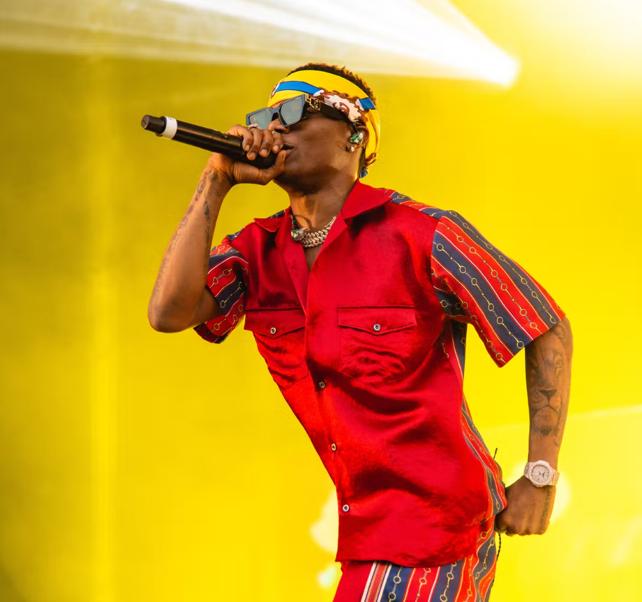 Wizkid will be Featured in Chris Brown’s Upcoming Album